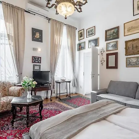 Astoria Apartament *